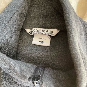 Columbia Vest Size Medium